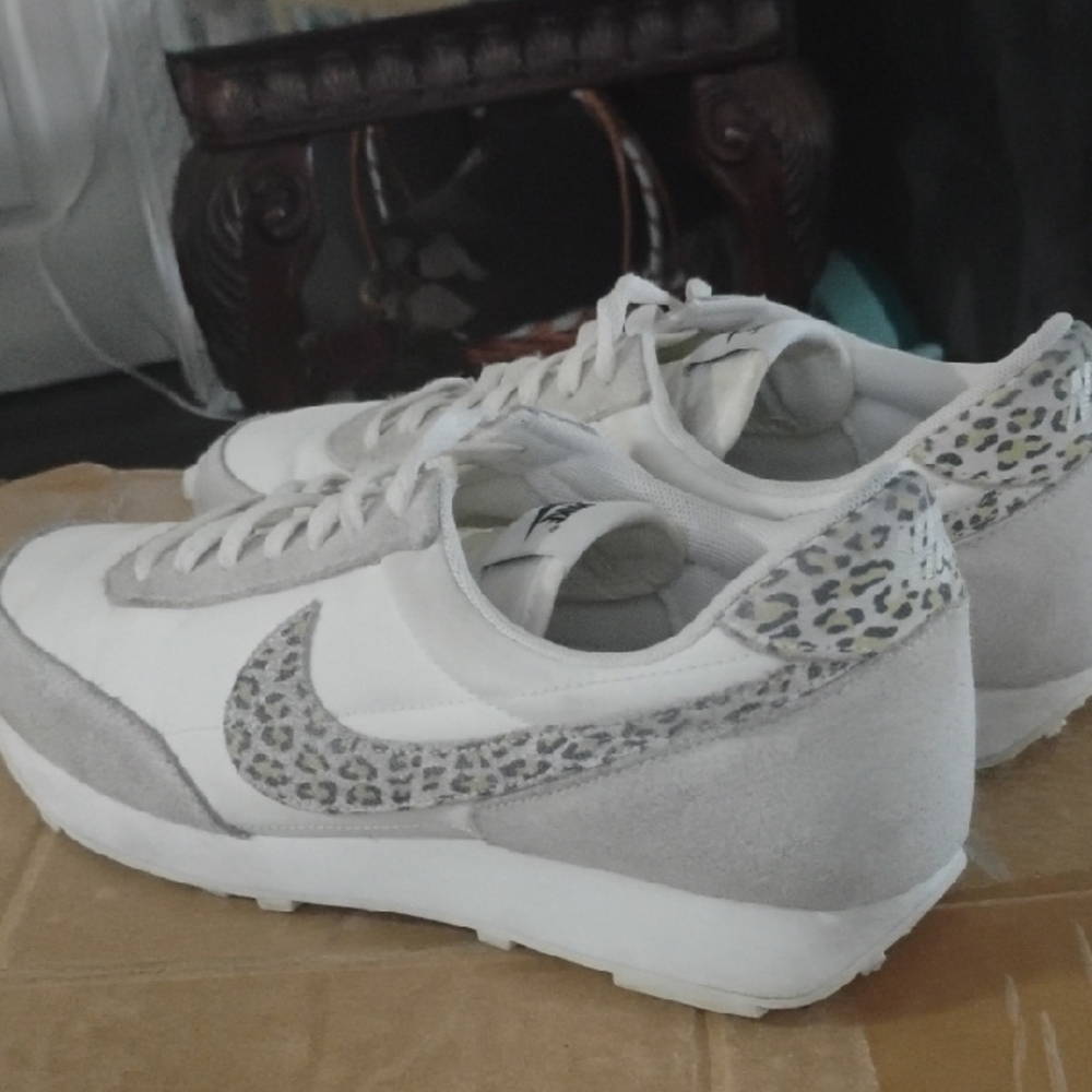 Nike White and Gray Sneakers with Leopard Print